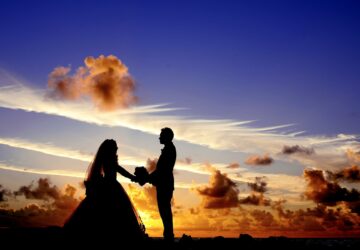 Předmanželské smlouvy uzavírá téměř čtvrtina párů, podíl ale klesl