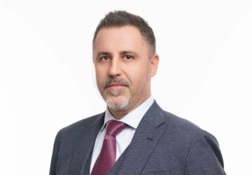 Dřívější partner Eversheds Bomba zamířil do Schönherru